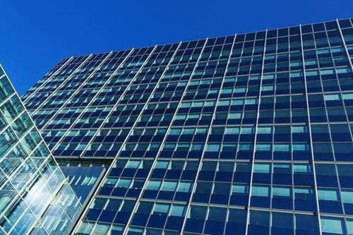 建筑幕墙工程中施工高度50米及以上需专家论证的重要性及其实施要点